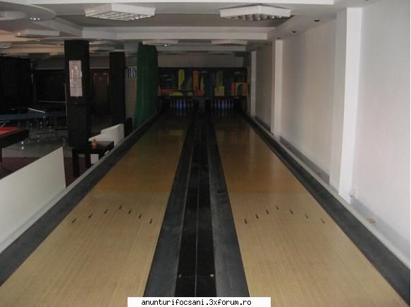 vand club masa urgent!!! vand afacere domeniu activitate cheie formata din piste bowling mese